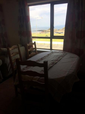 37 Atlantic Point, Ground Floor, Sea View Apartment sleeps 6